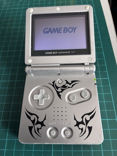 Nintendo gameboy advance - advance, sp
