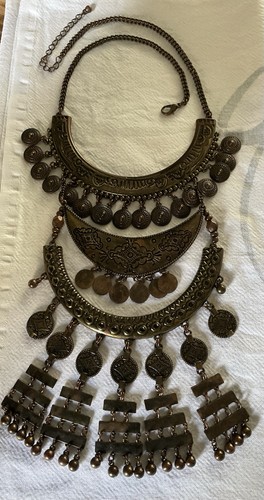 Bronze colour statement - bronze,