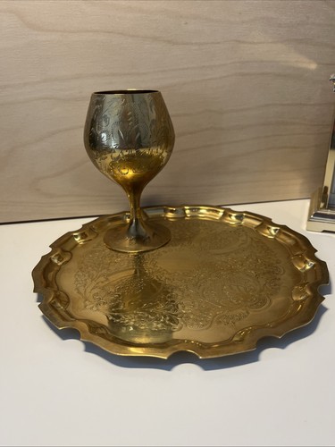 Vintage gold toned - gold, toned/brass