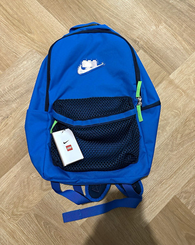 Nike lego collection - x,