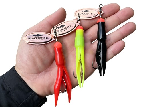 Flying lure fishing spinner - lure, c