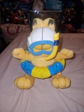 Garfield With Swimming Outfit