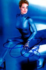 Jeri Ryan Signed 6x4 Photo