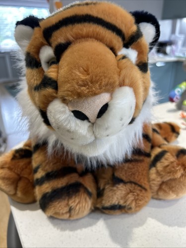 Beautiful large tiger soft - tiger, toy