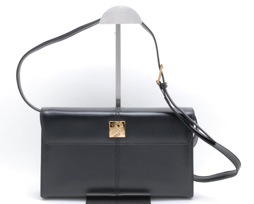 Yves saint laurent logo - saint,