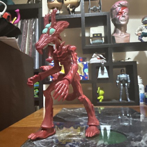 Squirrelanoid action figure