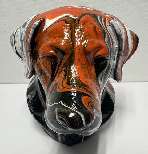 Acrylic painted dog - 3d,