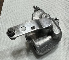 MERCEDES W124 S124 SLS VALVE