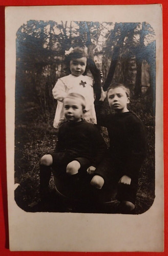 Children postcard brothers - postcard,
