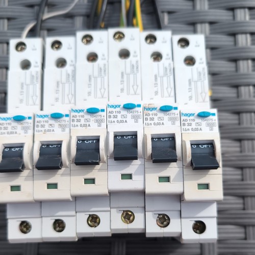 Hager amp curve 6ka 30ma - b,