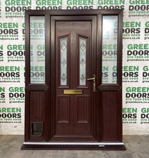 MAHOGANY DOOR WITH SIDELIGHTS FRONT SIDE LIGHTS BROWN WOODGRAIN AFFECT EXTERNAL