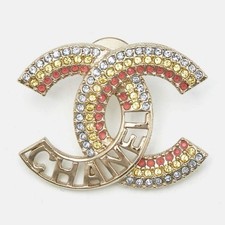 CHANEL CC23 PIN BROOCH GOLD TONE MULTICOLOURED CRYSTALS BNIB