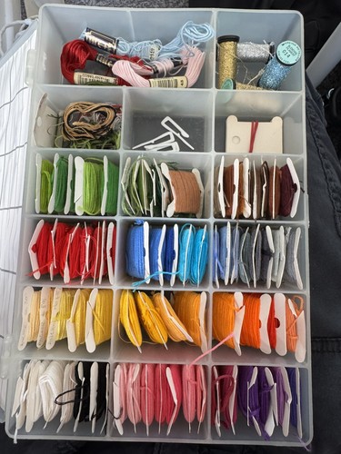 Darice floss organiser filled
