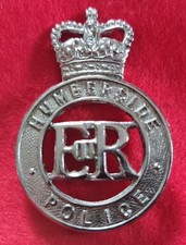 Obsolete Humberside Police cap badge