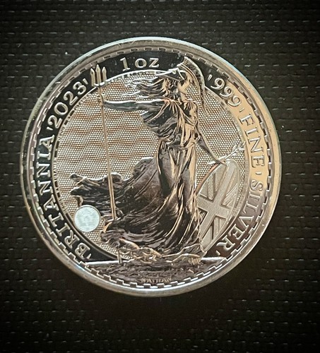 2023 queen elizabeth britannia - queen,