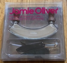 JAMIE OLIVER Single Blade Mezzaluna & Acacia Wood Chopping Board