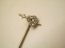 Antique Victorian Stick Pin For Tie Cravat Lapel Yellow Metal Heart & Dagger
