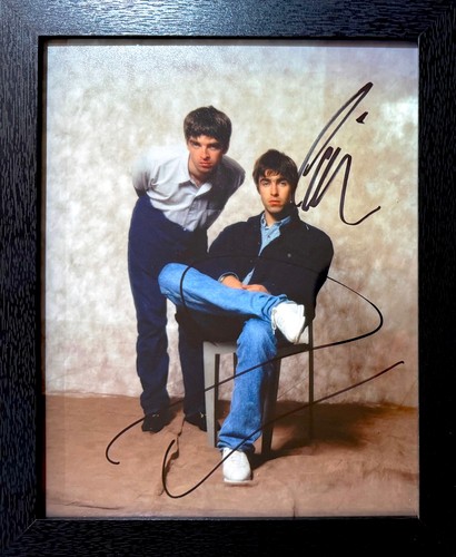 Oasis framed 25cm 20cm liam - x,