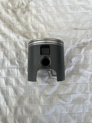 Lambretta rt225 piston - lambretta,