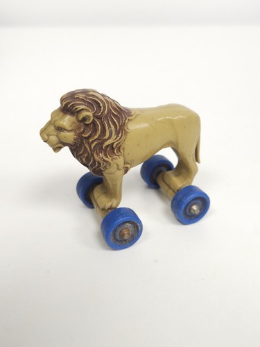 Vintage tri ang - male, lion