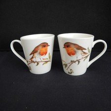 Red Robin Christmas Mugs x2