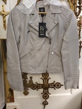 Grey river lsland - grey, leather