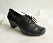 MARC Mid Heels Leather Brogues