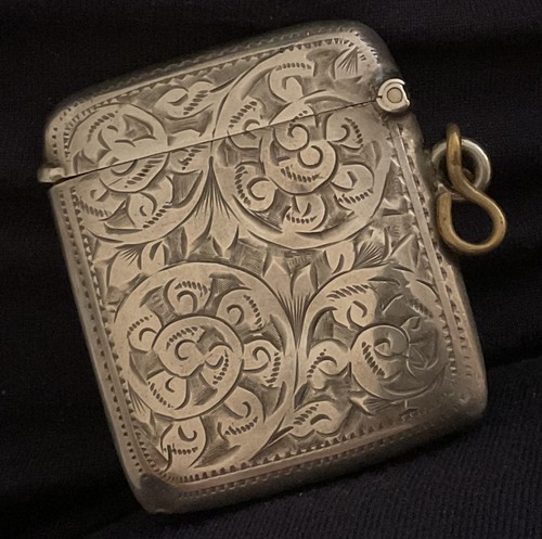 Antique solid silver vesta - solid,