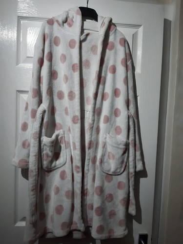 Girls dressing gown