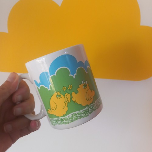 Vintage tams mug - in, yellow