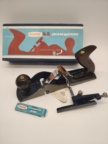 Vintage paramo plane - paramo,
