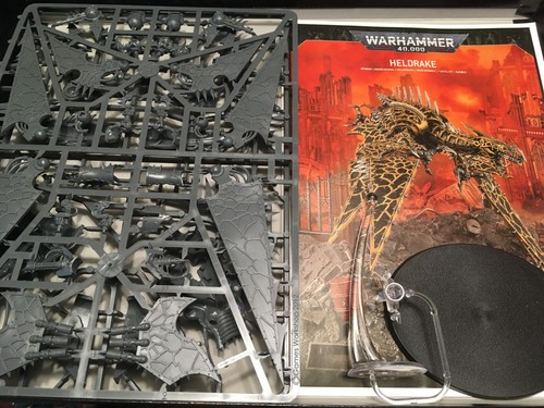 Heldrake chaos space marine - heldrake,