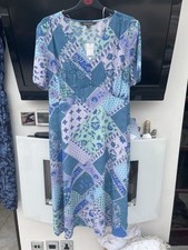 Lovely Ladies Blue Patterned