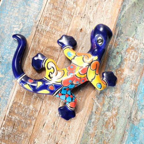 Mexican talavera wall lizard - talavera,