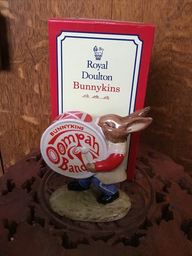 Royal doulton bunnykins - royal,