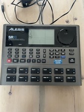 Alesis SR18 Drum Machine With