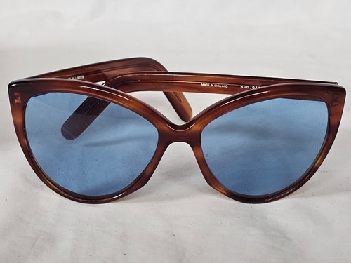 Gorgeous vintage cutler - vintage,