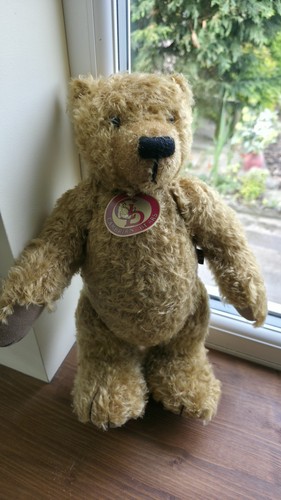 Cambrian bear jointed 15ins - jointed,