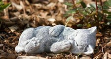 Stone figure cat Minka