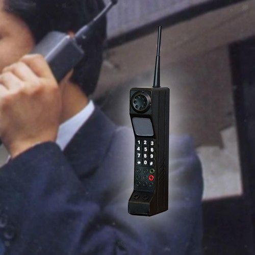 Old fashioned cell phone model - fashioned,