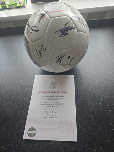Manchester united squad signed - united,