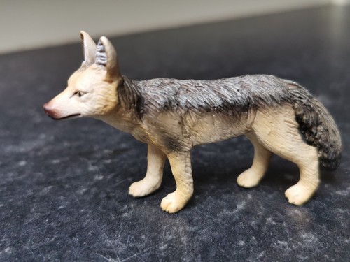 Schleich black backed - black-backed, jackal