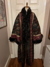 MENS PANTOMIME VILLAIN OR KING