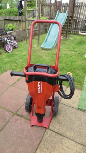 Hilti 2000 avr 110v - ,