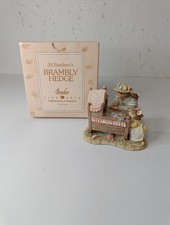 Brambly Hedge BH71 lady Woodmouse looking in the cradle border fine arts 