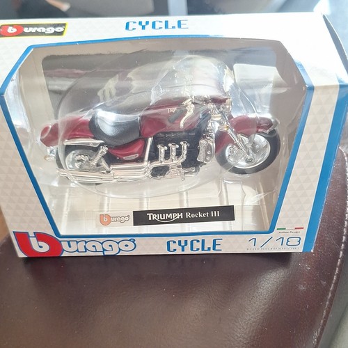 Bburago cycle triumph - cycle, 1:18