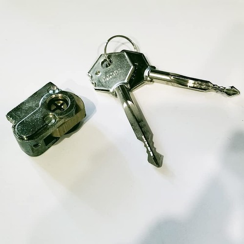 Cylinder lock insert with keys - insert,