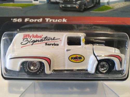 Hotwheels 2000 jiffy lube - hotwheels,