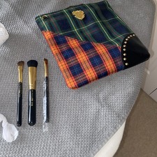 MAC makeup bag and 3 brushes - 275SE, 227SE & 212SE. Unused. 