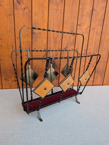 60s retro newspaper stand - 60s,